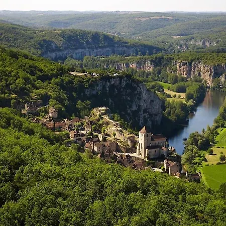 Ferienhaus La Pinay - Petite Maison Cosy Avec & Cheminee *