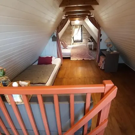 La Pinay - Petite Maison Cosy Avec & Cheminee Ferienhaus