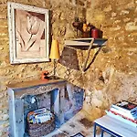 Vakantiehuis La Pinay - Petite Maison Cosy Avec & Cheminee *
